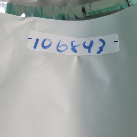 Jurassic World Shirt Men's 2XL‎ Hawaiian Floral Jurassic Park Universal Official - Picture 7 of 7